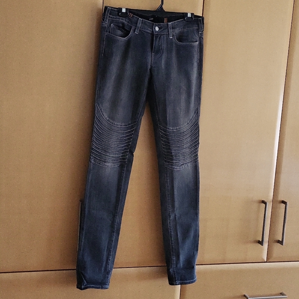 Dark Gray Skinny Jeans for Women